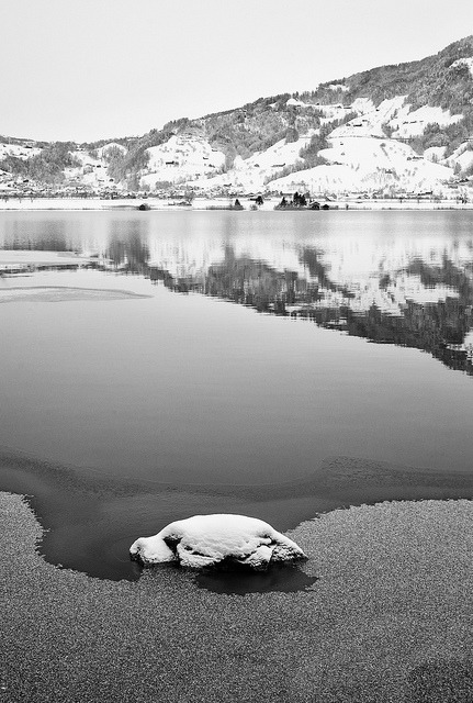sixohthree:  Below Freezing (by Mecki Mac) 