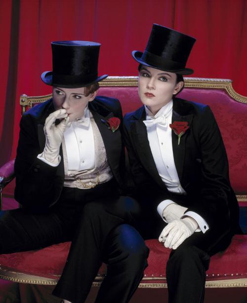 Sex liquorinthefront:  Tipping The Velvet  pictures