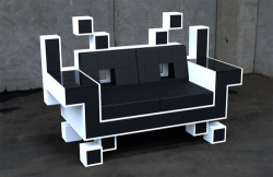 squeesuicide:  Amazing space invaders sofa,