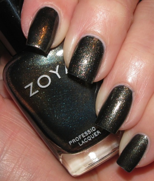 Zoya&rsquo;s Edyta omg that is pretty :o  Zoya comes out with great shimmery and metallic colors fro