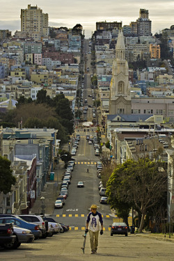 cheekt0cheek:  she-whispers:  cirocksf:  hello sf.  fell in love with everything about this city,  “One day if I do go to heaven I’ll look around and say, ‘It ain’t bad, but it ain’t San Francisco.” — Herb Caen 