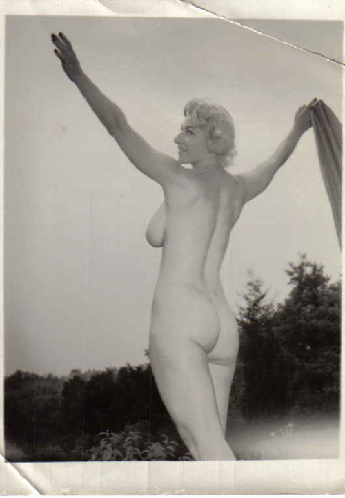 http://nudevintage.tumblr.com/post/2541864018