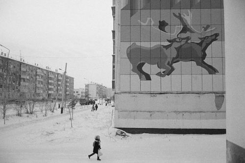 mizhenka: Photo by Shepard Sherbell, 1992. Nadym, Russia