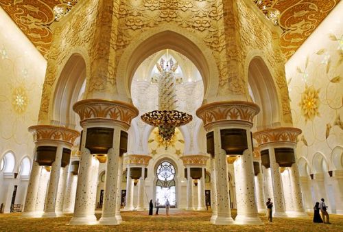 Interior of the Sheik Zayed Mosque, Abu Dhabi, UAE by Oliver Gerhard(via travelthisworld)