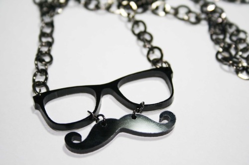 P▲INT ME PRETTY ∞