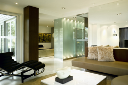 cabbagerose:  vanke glass apartment/cl3 via: cl3 