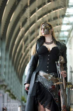 steampunkparade:  Steampunk XVIIII by versidian on deviantart.com Uh, awesome? I think so; look at that mask. 
