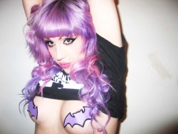 nikkilipstick:  xojealousy:  the lovely nikkilipstick. &lt;3   xo  god, she&rsquo;s gorgeous.