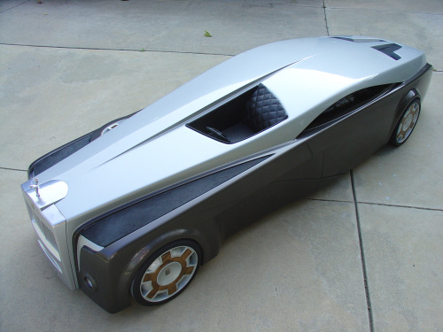 crudmudgeon:  Rolls-Royce Apparition concept messes with our heads — Autoblog 