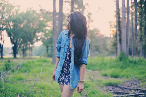 bikinifetish:  (by chris bautista) 