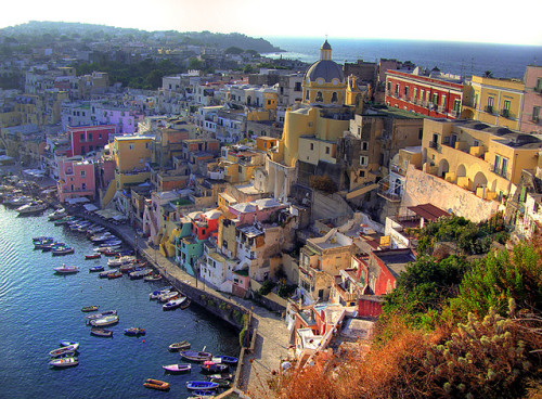 -cityoflove:Procida, Italy