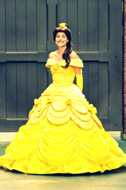 Whatamagicalworld:  Love, Love, Love. Why Can’t I Just Wear A Big Yellow Dress
