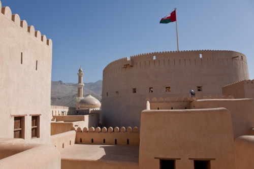 fuckyeahmiddleeast: Nizwa Fort Nizwa, Oman