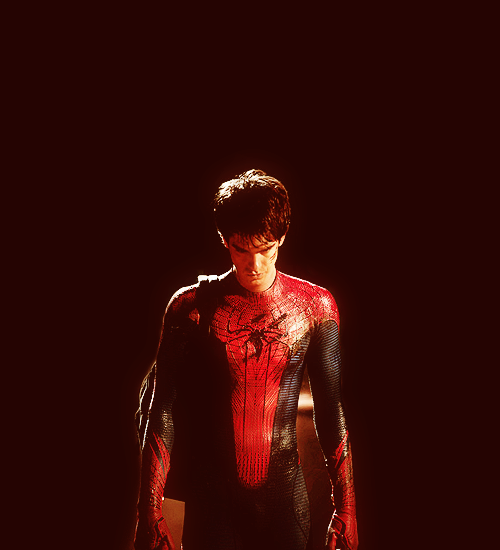 accioeleventhdoctor:  in—wonderland:  hnnng.   UNF. 