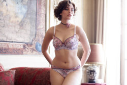 hidden-ustulations:  livesickdieill:viennesetrainspotter:  curveappeal:    Laura Catterall 34E bust, 29 inch waist, 41 inch hips For Simply Yours UK  regal  Her stomach is kind-of adorable. ^^“kind-of”….Fuck that, it IS adorable. She’s adorable.