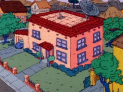 reneeeliizabeth:  REBLOG IF YOU KNOW WHOSE HOUSE THIS IS. 