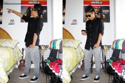 johnnyvo:  shawnasaurus:  Casual black fit to schoooool. It’s friday! (:  SOOO DUHHH SECKCEEE&lt;3! 