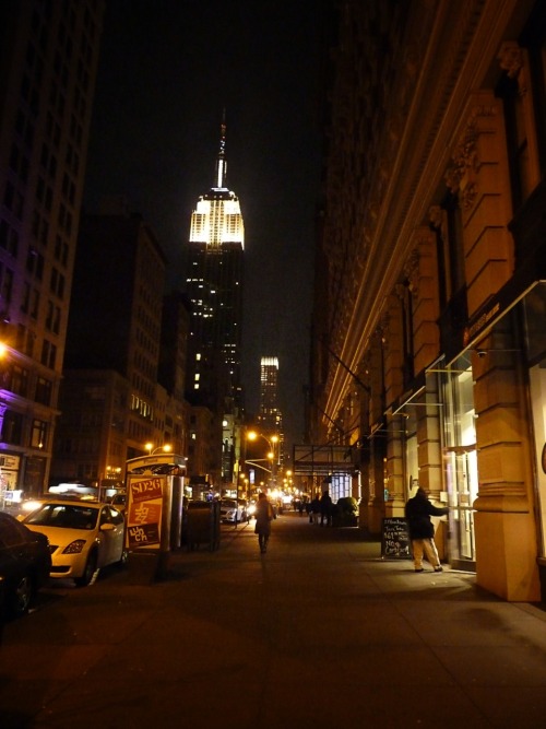 nythroughthelens:  Chelsea, Manhattan. (Clicking through the photo will take you to where it is located on Flickr where you can see larger versions and/or more information.) 