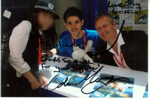 fyeahcolinmorgan:isthisdestiny:Colin Morgan is amazingly sweet. I sent him a letter requesting an au