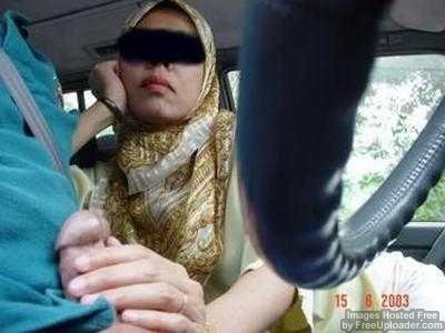 I didn&rsquo;t know Muslims gave handjobs.