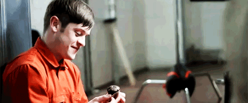 This needs to be on my blog again. donnerdont is now a Simon Appreciation Blog