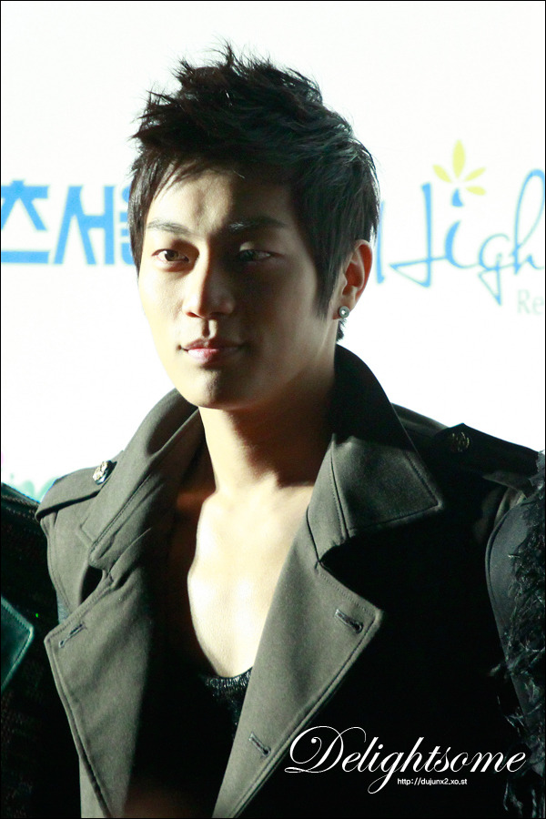 Yoon Doo Joon.  ilovegikwangjoonmir:  AMIRA&lt;3