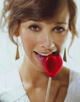 rashida jones<33333333 damittt! lol