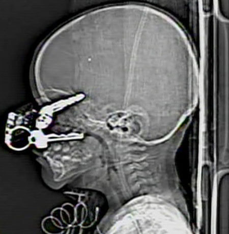 Don’t fuck with me. When I’m walking to my car I always have my keys ready to stab whoever tries to harm me.