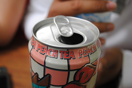 UGH I NEED SOME OF THIS FLAVORED ICED TEA IN MY LIFE AGAIN.