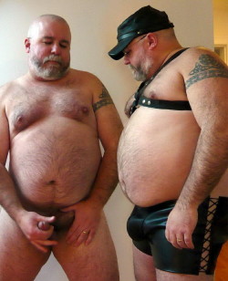 stocky-men-guys:  backfur:  Follow www.backfur.tumblr.com daily updates of the furry men of Tumblr  Big, strong and sexy menStocky Men &amp; Guys