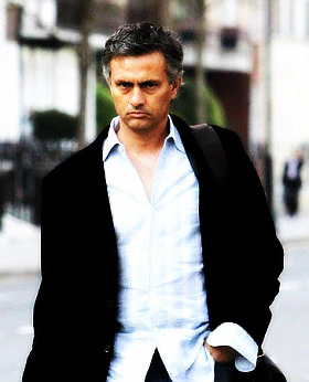 Happy Birthday Jose Mourinho! Lets see how far around Tumblr this Mourinho Appreciation post can get to by the end of the 26th. KEEP ADDING MOU PHOTOS OR WHATEVER MESSAGE YOU WANT!! REBLOG!