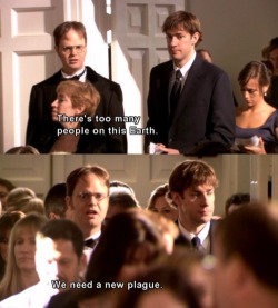 amigoingcrazydear:  DWIGHT IS MY SPIRIT ANIMAL. 