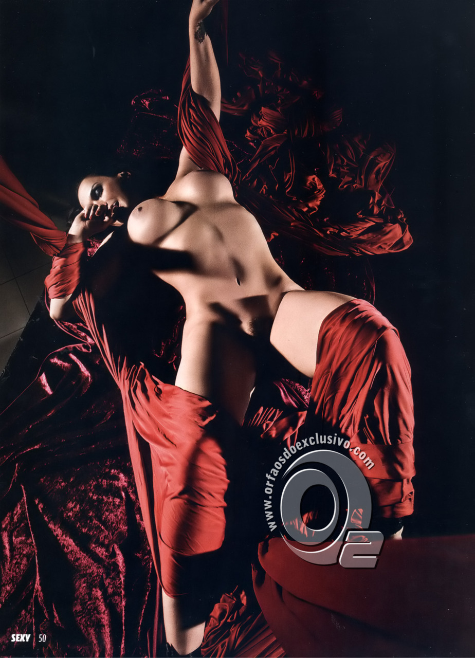 fuckyeahbraziliangirls:  Núbia Óliver  Rouge&hellip;
