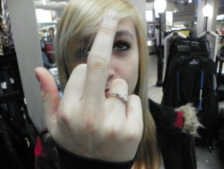 she fucking flicked me off. :o lol.