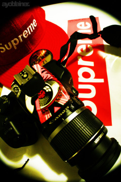 ayoblainer:  Supreme x Canon HYPE!!!!! 