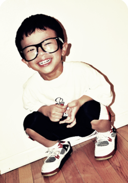 AWWW, LOOK AT MY BABY COUSIN ANTHONY ON Fuckyeahsexyasians.tumblr.com