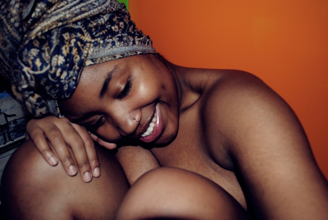 nubiangoddess:  shits-on-youse:  I LOVE BEING NAKED.  I second that . ;) 