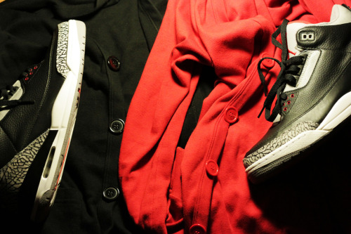 theantiheroes:  American Apparel Oversized Cotton Rib Pocket Cardigan (red&black) Jordan III ‘bl