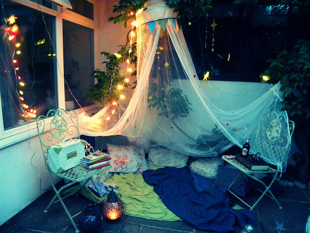 fothermuckers:  (by Amelia~May)