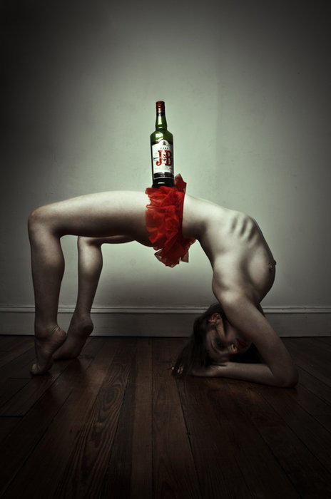 pearls-for-pleasure:  Oooh that looks cool  Nipples, slide hand under frills and