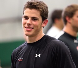 emmacrosby:  20 Hottest Hockey Players(According to me): #12- Tyler Seguin  He’s young, he’s hot and he’s good. 