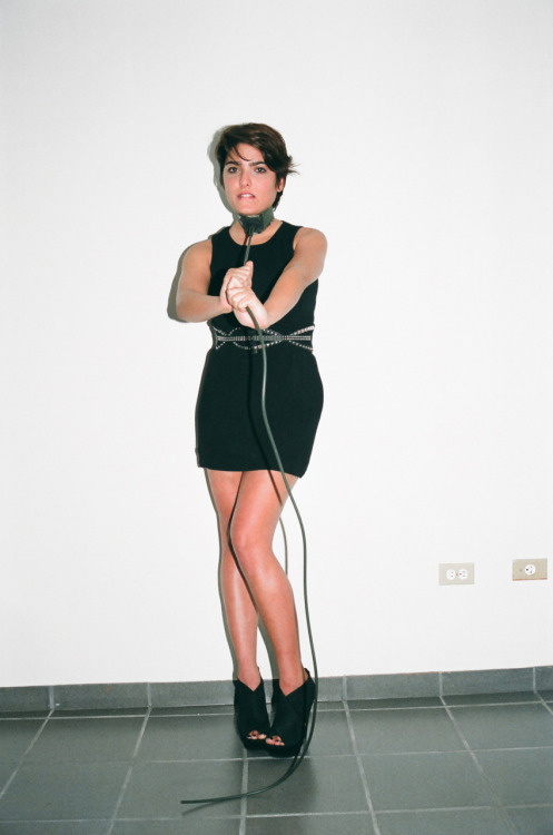 alieneyeball:manzanita. 2010.