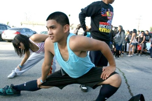 hi, I’m Aldraine and I like to stretch haha.