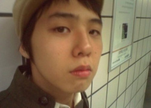 JIYONG PREDEBUT ANYONE? SRSLY THE GUY IS A CAM WHORE. WHO CARES RIGHT? WHERE DID I EVEN GOT THIS STUFF?