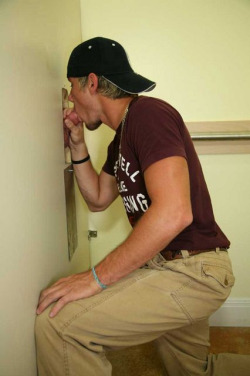 gloryhollelujah:  str8menrule