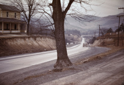 Road out of Romney, West Virginia photo by John Vachon, 1942via: LOC