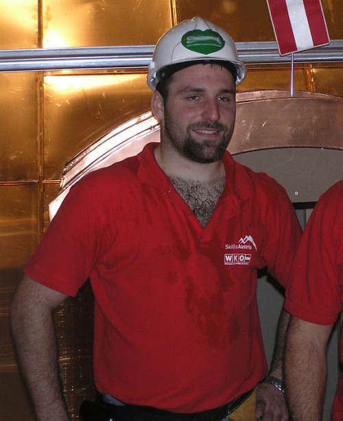 fortheloveofhairy:  I want to marry him! 