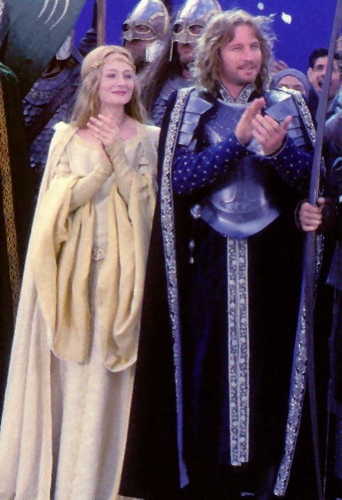 A full view of Eowyn and Faramir’s outfits at Aragorn’s Coronation