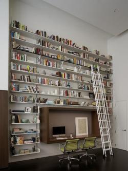 loftylovin: via ~ houseindesign Nice idea. This high wall is amazing. Hm. This would keep all my books&hellip; 