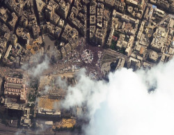 abcworldnews:  View of Tahrir Square from space, captured at 11:18AM local time, courtesy DigitalGlobe.  The latest from ABC News here. 